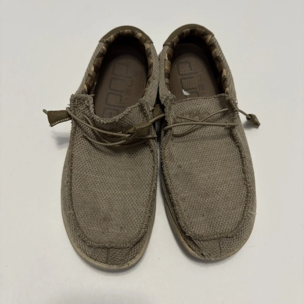 Hey Dude Mens Wally Sox Canvas Boat Shoe Loafers 8 Lightweight Comfort